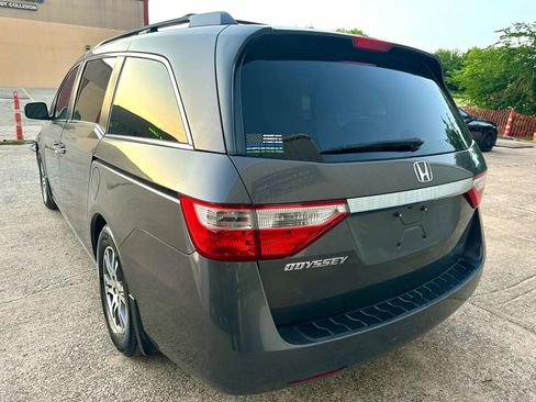 Used 2013 Honda Odyssey EX-L image 4