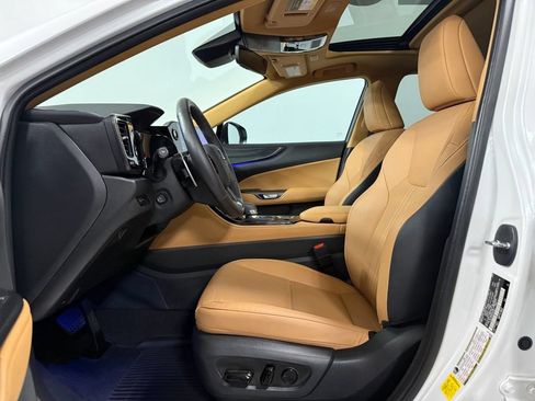 Used 2025 Lexus NX 350 AWD w/ Accessory Package (2T) image 9
