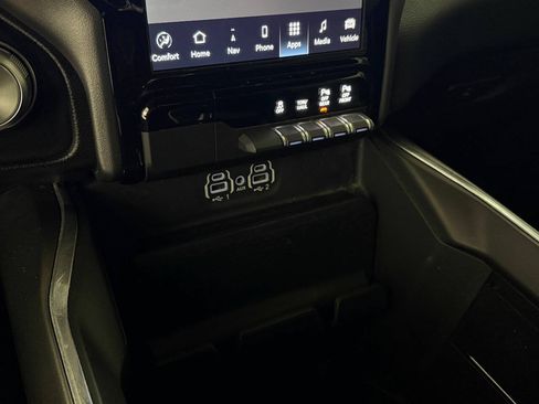 Used 2023 RAM 1500 Laramie AWD/4WD image 66