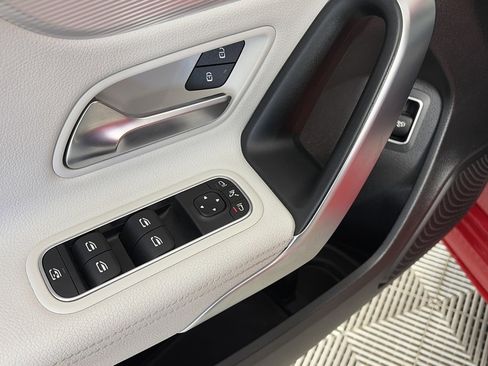 Used 2019 Mercedes-Benz A 220 4MATIC image 26