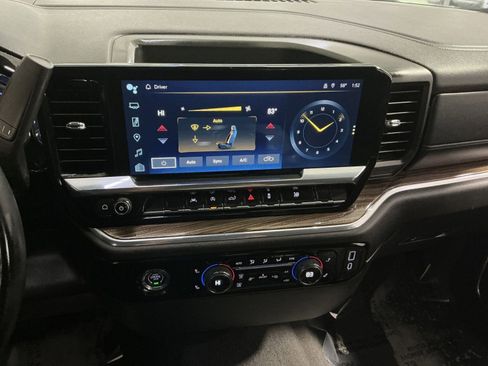 Used 2024 Chevrolet Silverado 1500 RST image 29