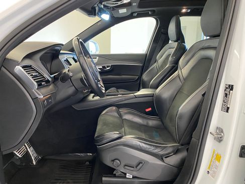 Used 2019 Volvo XC90 T6 R-Design w/ Advanced Package image 4