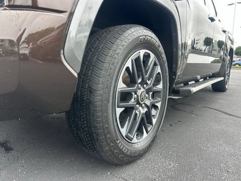 Used 2023 Toyota Tundra Limited AWD/4WD image 14