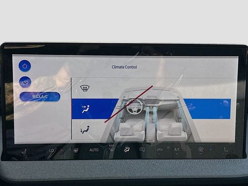 New 2026 Ford Maverick XLT w/ XLT Luxury Package image 15