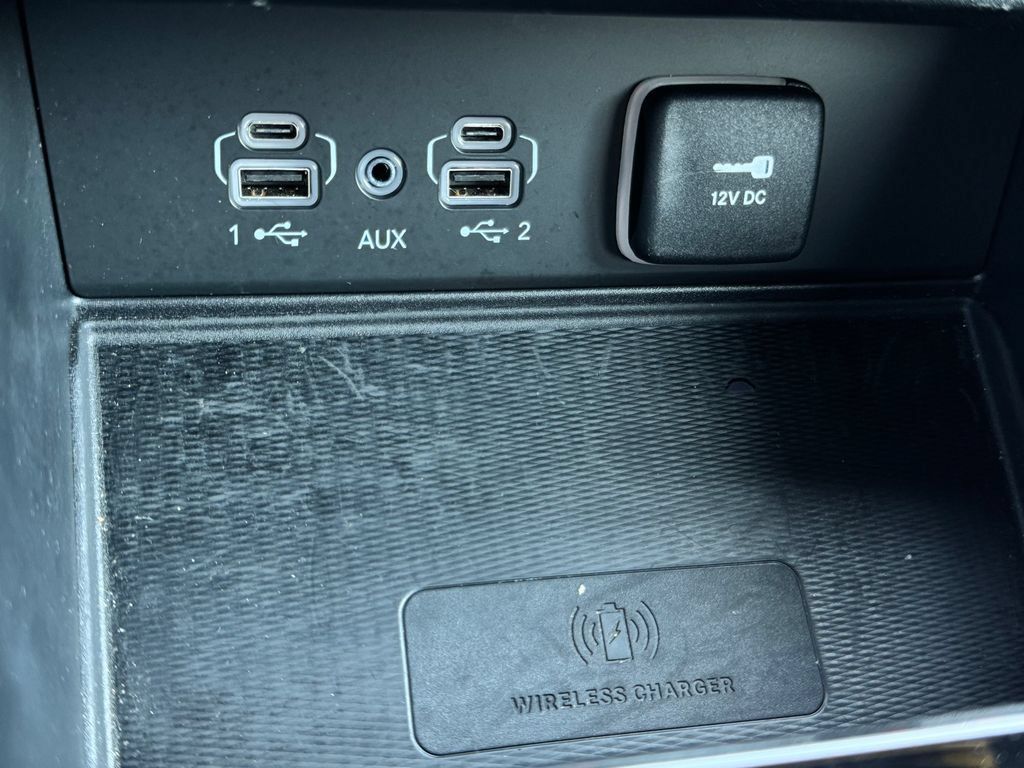 Used 2024 Jeep Grand Cherokee L Laredo AWD/4WD image 28