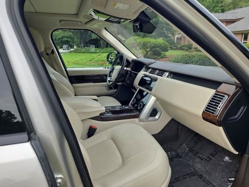 Used 2020 Land Rover Range Rover HSE AWD/4WD image 24