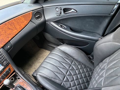Used 2007 Mercedes-Benz CLS 63 AMG image 9