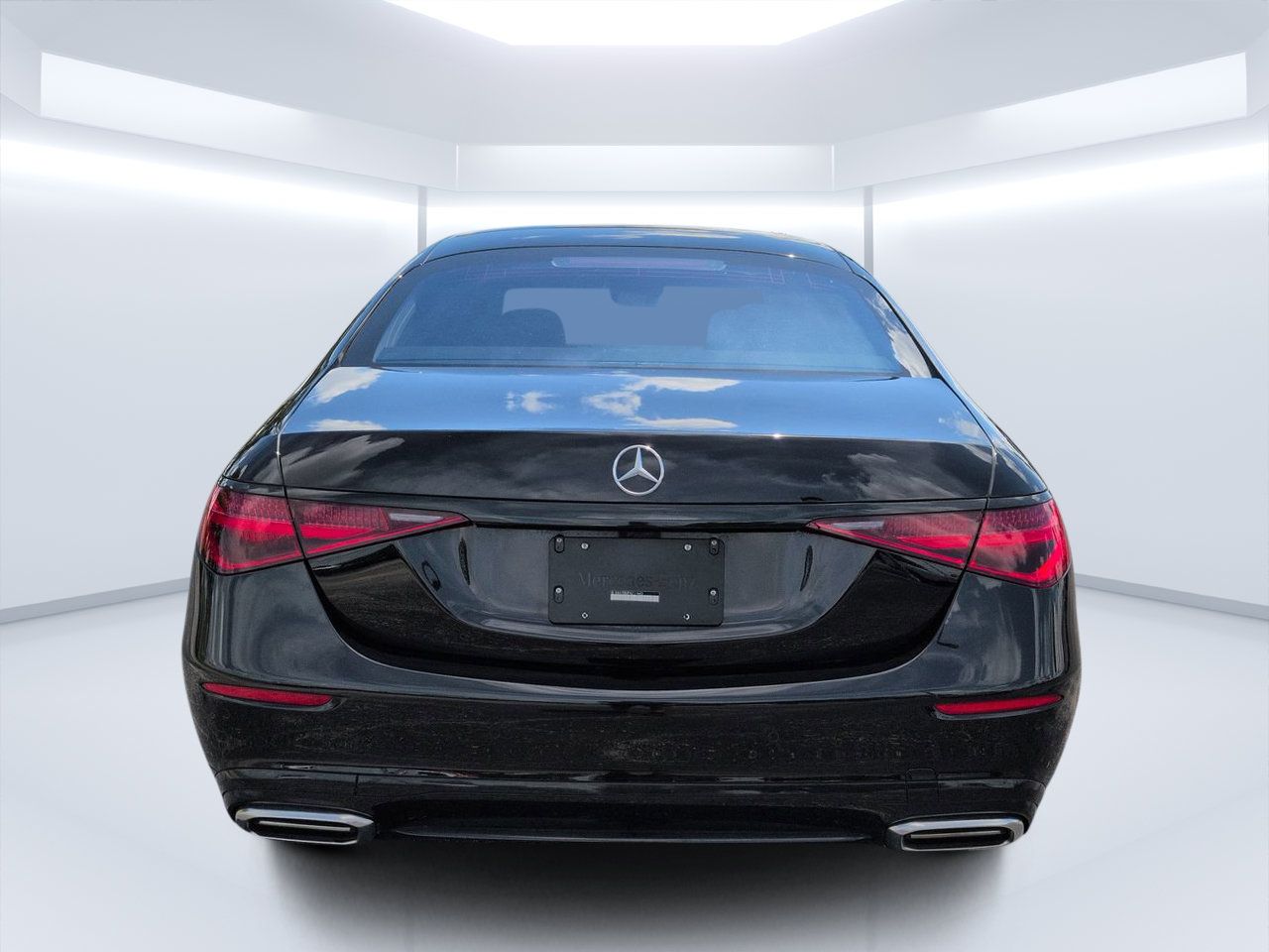 Certified 2023 Mercedes-Benz Maybach S 680 4MATIC image 4