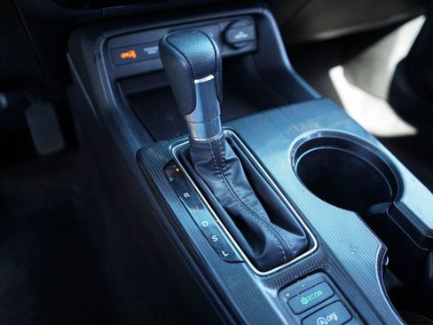 Used 2025 Honda Civic LX image 31