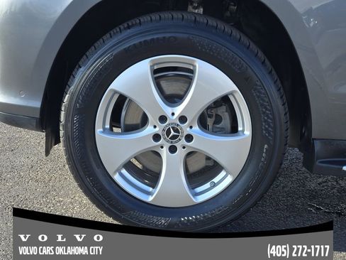 Used 2018 Mercedes-Benz GLS 450 4MATIC image 11