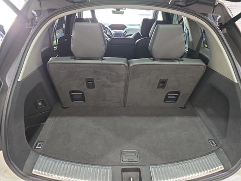 Used 2020 Acura MDX FWD image 39