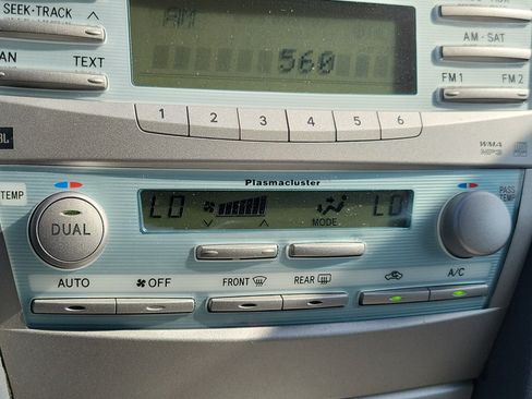 Used 2009 Toyota Camry Hybrid FWD image 27