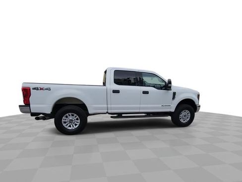 Used 2019 Ford F250 XLT AWD/4WD image 9