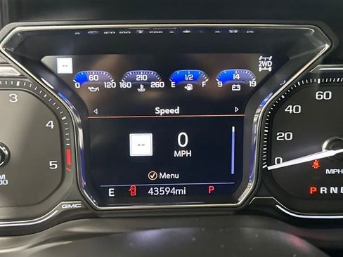 Used 2023 GMC Sierra 2500 AT4 w/ AT4 Preferred Package image 18