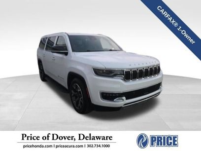 Used 2023 Jeep Wagoneer L Series III w/ Preferred Equipment Group