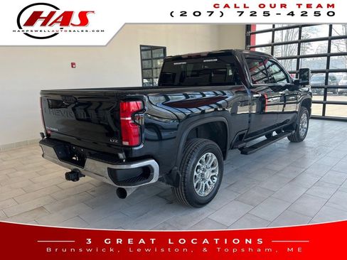 Used 2024 Chevrolet Silverado 3500 LTZ w/ LTZ Plus Package image 6