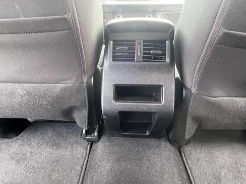 Used 2022 Mitsubishi Outlander ES AWD/4WD image 27
