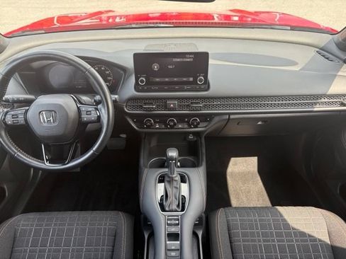 Used 2025 Honda HR-V Sport image 11