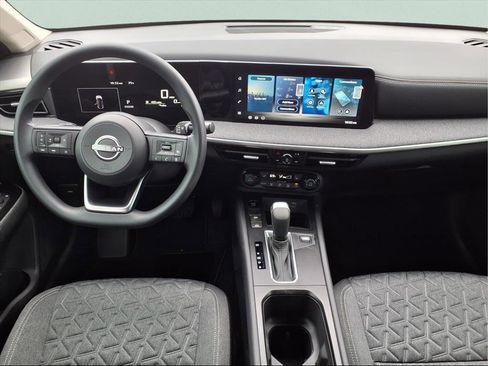 New 2026 Nissan Kicks SV image 13