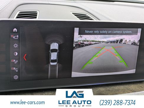 Used 2018 BMW 540i xDrive AWD/4WD image 25