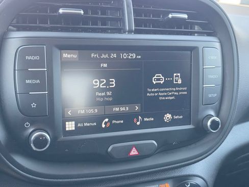 Used 2024 Kia Soul LX w/ Option Group 015 FWD image 21