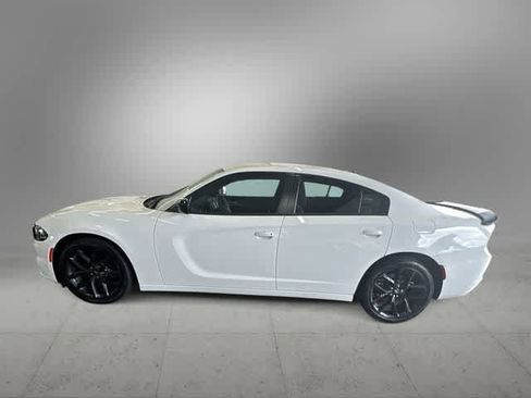 Used 2020 Dodge Charger SXT w/ Blacktop Package image 5