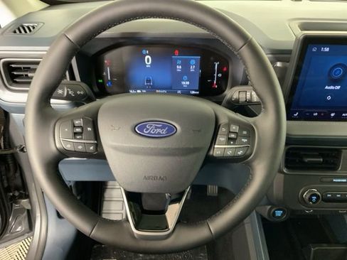 New 2025 Ford Maverick XLT w/ XLT Luxury Package AWD/4WD image 15