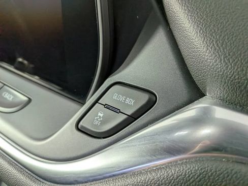 Used 2023 Chevrolet Blazer LT w/ LPO, Floor Liner Package FWD image 29