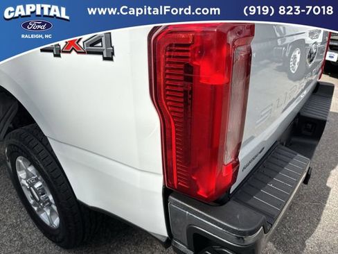 Certified 2025 Ford F250 XLT AWD/4WD image 15