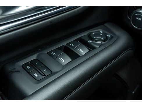 Used 2024 Chevrolet Tahoe LT image 28