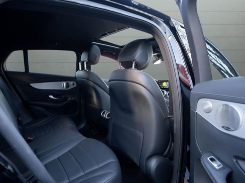 Used 2023 Mercedes-Benz GLC 300 4MATIC Coupe image 35