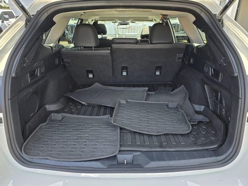 Used 2024 Subaru Outback Touring XT AWD/4WD image 14
