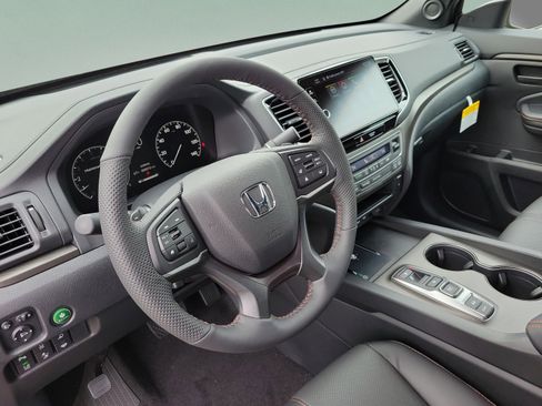 Used 2026 Honda Ridgeline TrailSport image 15