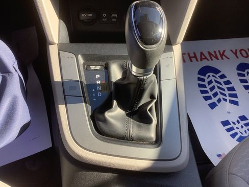 Used 2019 Hyundai Elantra Value Edition FWD image 19