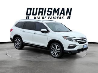 Used 2017 Honda Pilot Touring video 1
