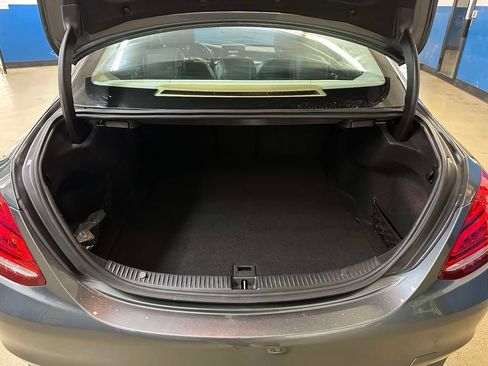 Used 2017 Mercedes-Benz C 300 4MATIC Sedan image 26