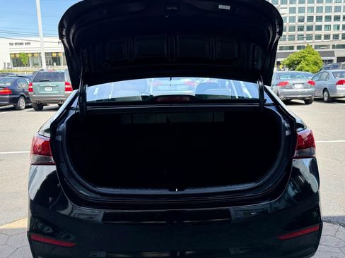 Used 2019 Hyundai Accent SE FWD image 37