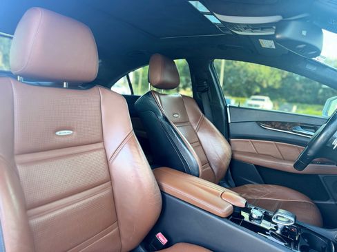 Used 2012 Mercedes-Benz CLS 63 AMG image 44
