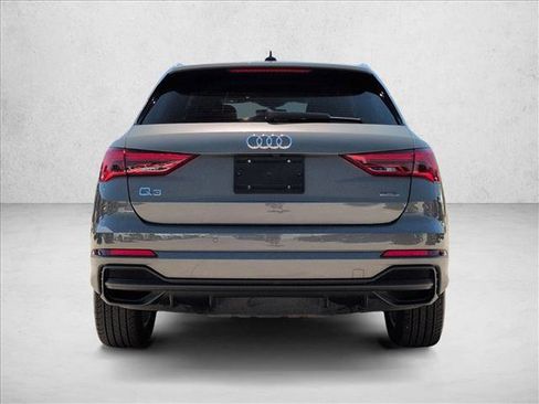 Used 2024 Audi Q3 2.0T Premium w/ Convenience Package AWD/4WD image 7