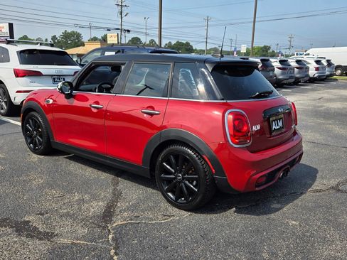 Used 2016 MINI Cooper S FWD image 9