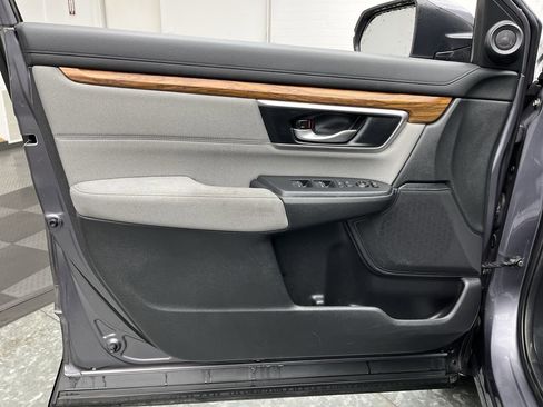 Used 2019 Honda CR-V EX image 7