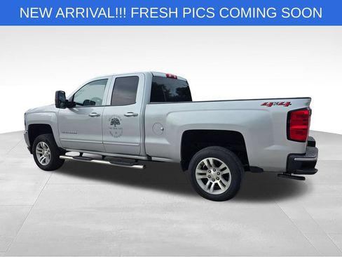 Used 2019 Chevrolet Silverado 1500 LT w/ All Star Edition AWD/4WD image 4