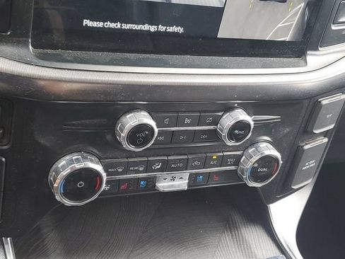 Used 2022 Ford F150 Platinum AWD/4WD image 29