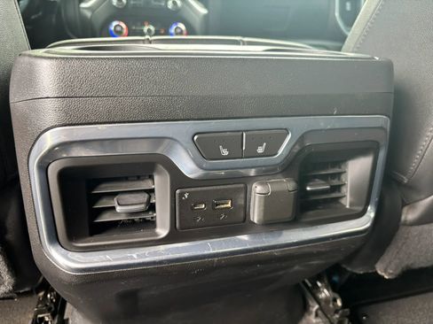 Used 2021 GMC Sierra 1500 AT4 w/ AT4 Value Package AWD/4WD image 16