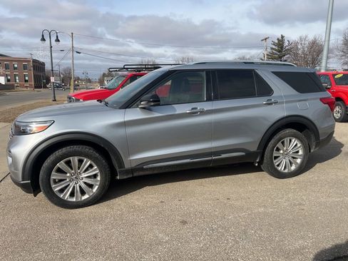 Used 2020 Ford Explorer Limited w/ Hybrid Equipment Group 310A image 1