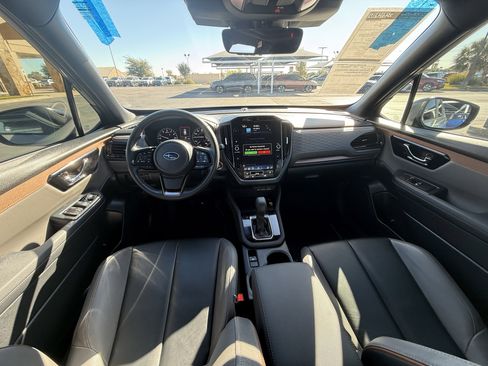 Used 2025 Subaru Forester Sport w/ Popular Package #2 image 20