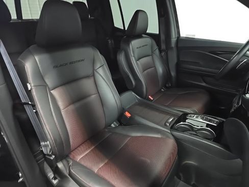 Used 2023 Honda Ridgeline Black Edition image 18
