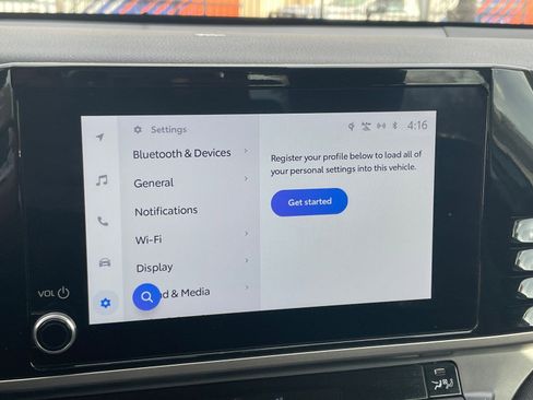 Used 2025 Toyota Camry LE image 20