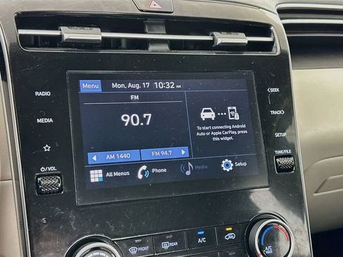 Certified 2024 Hyundai Tucson SE AWD/4WD image 17