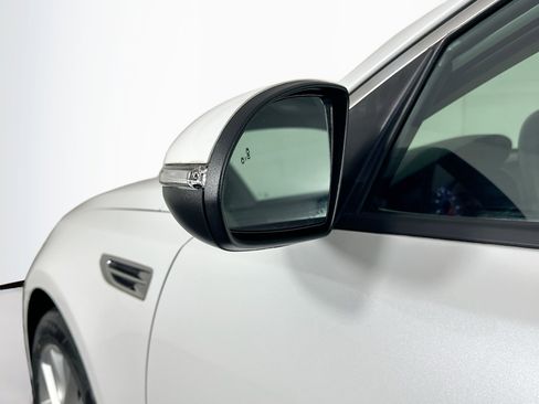 Used 2018 Kia Optima LX w/ 17" Alloy Wheels Package image 16